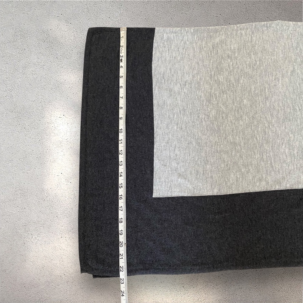 LOFT Sweater Knit Soft Grey & Charcoal Colorblock Poncho One Size - Picture 9 of 12